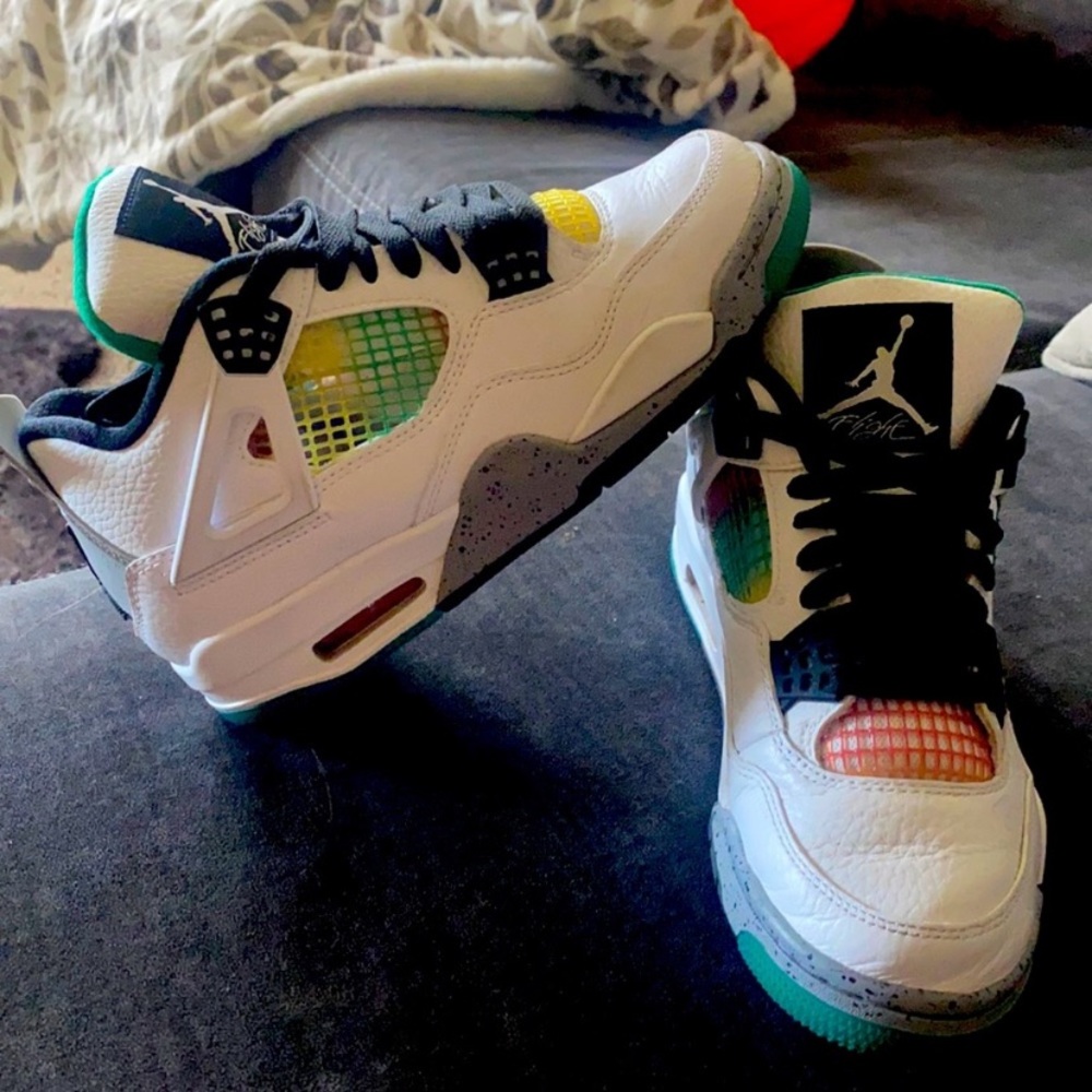 Jordan 4
